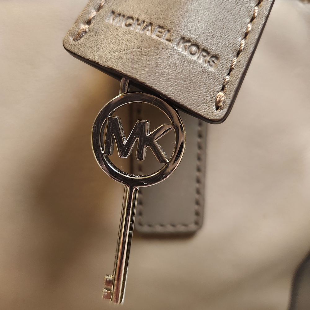 Michael Kors Hamilton Frame Out Leather Satchel - Picture 5 of 10
